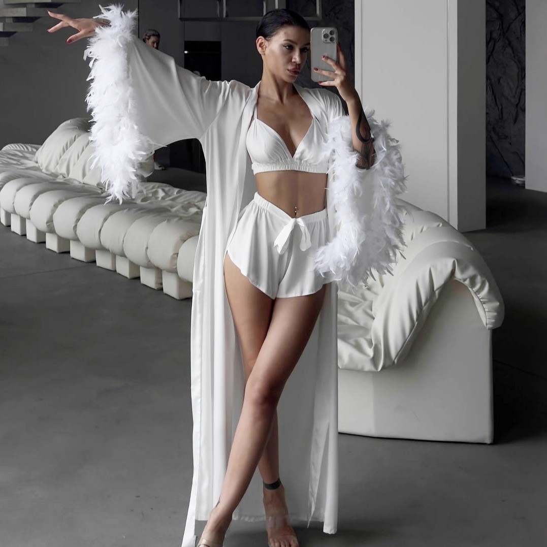Bathrobe - Tiga Set Jubah Berumbai Gaya Eropa
